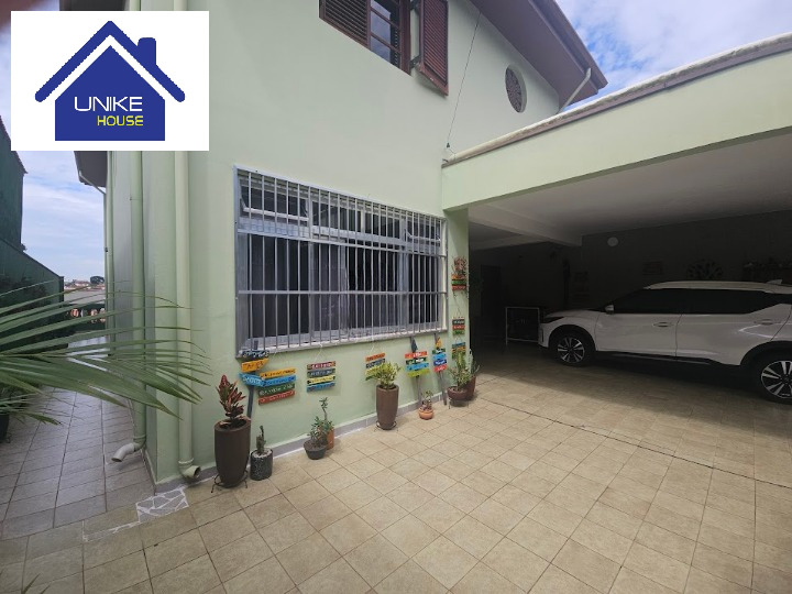 Sobrado à Venda – Espaço, Conforto e Excelente Localização!